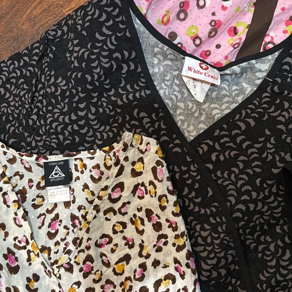 Scrub top bundle! - Picture 7 of 7